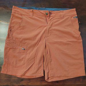 Outdoor Research OR Ferrosi softshell shorts - men's size 32